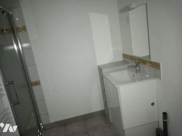 NOUVEAUTE étude TRENTE CINQ NOTAIRES !! Au c?ur du centre bourg de la commune de RENAC, venez d...