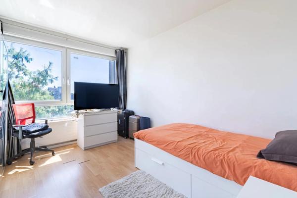 Appartement 6 pièces à vendre AUBERVILLIERS (93), commercialité possible