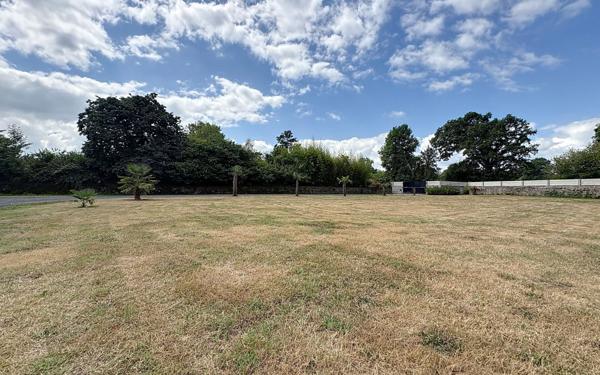 Maison à vendre    8 pièces •  Pardies-Piétat