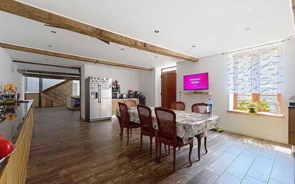 Maison à vendre    8 pièces •  Pardies-Piétat