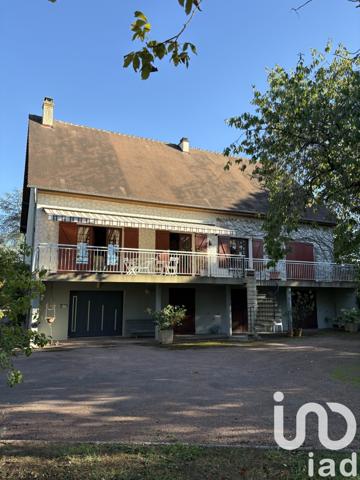 Maison à vendre 7 pièces 266 m² Bourges
