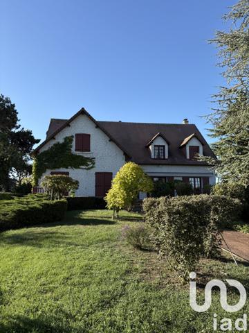 Maison à vendre 7 pièces 266 m² Bourges