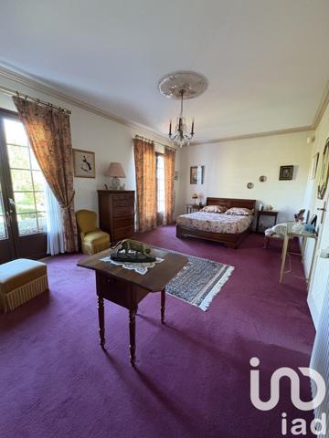 Maison à vendre 7 pièces 266 m² Bourges