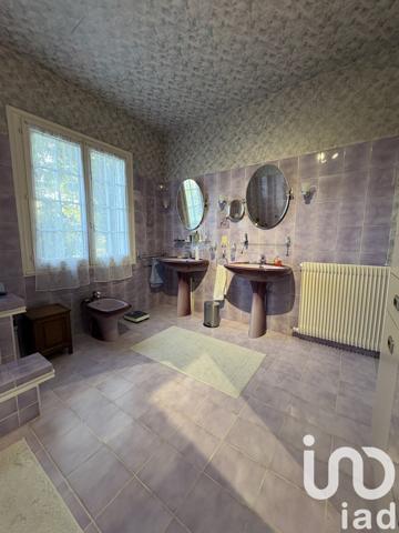 Maison à vendre 7 pièces 266 m² Bourges