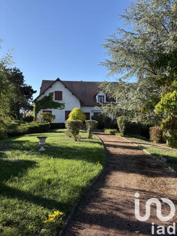 Maison à vendre 7 pièces 266 m² Bourges