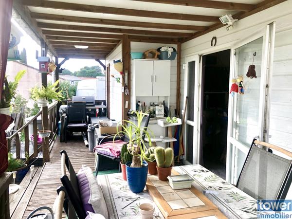 Chalet dans parc de loisirs ouvert à l'année