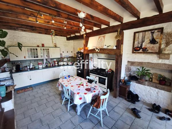 Maison 9 pièces - 243 m²