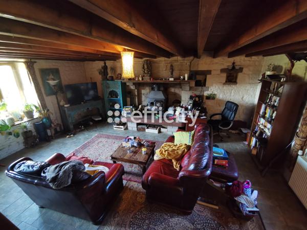 Maison 9 pièces - 243 m²