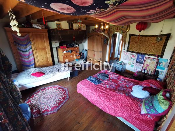 Maison 9 pièces - 243 m²