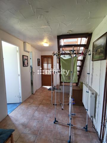 Maison 9 pièces - 243 m²