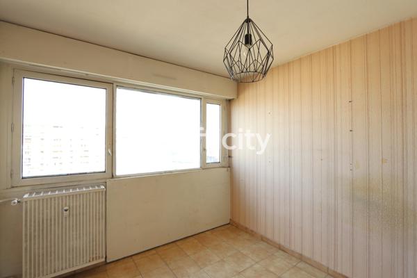 Appartement 5 pièces - 91 m² Exclusivité efficity
