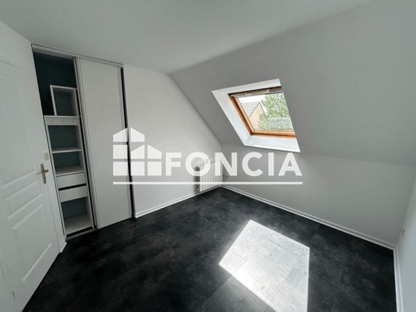 Location Maison 5 pièces 74.82 m² - 15 AVENUE PIERRE CHENAIS Mainvilliers 28300