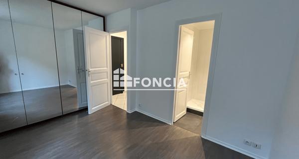 Location Appartement 2 pièces 43.27 m² - Saint-maur-des-fossés 94100