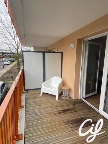 Appartement T2 CARQUEFOU - 45.31 m2  737 Euros