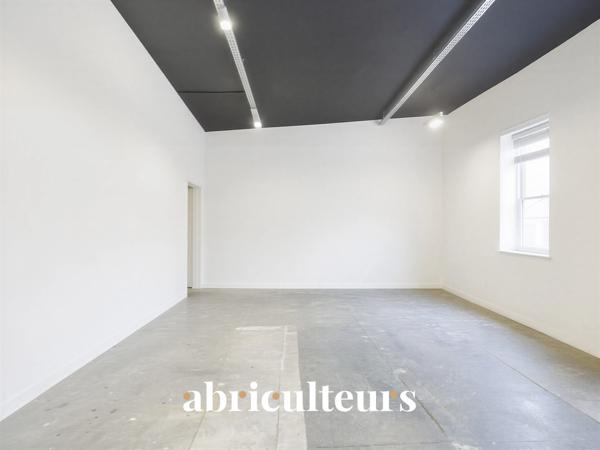 Local commercial stratégique de 79 m² à fort potentiel en vente à Nice, République (06300)