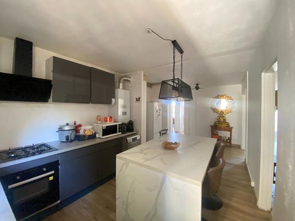 Lattes Appartement 3 pièces dernier étage