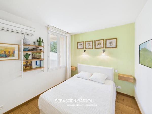 Appartement T5 92m2 avec piscine au coeur de Porto-Vecchio