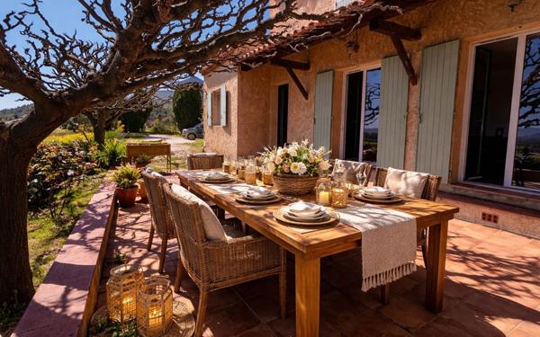 Maison à vendre    4 pièces •  Roquevaire