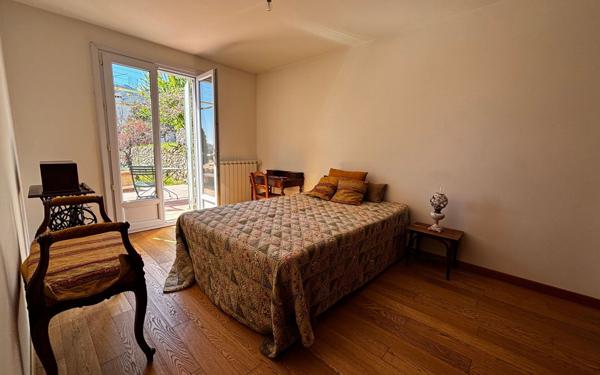 Maison à vendre    4 pièces •  Roquevaire