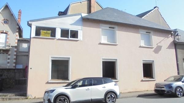 Maison à vendre |  Dun-le-Palestel |  3 pièces | 114 m²