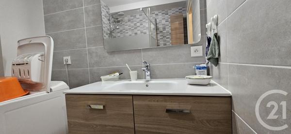 Appartement F3 à vendre  3 pièces - 80 m2 MONTLUCON - 03