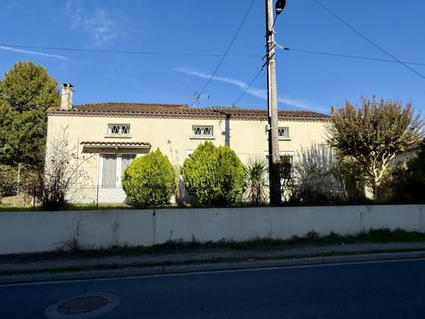 Maison en pierre à réinventer à Port-Sainte-Foy