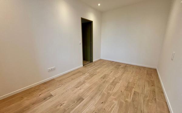 Maison à vendre    3 pièces •  Castres