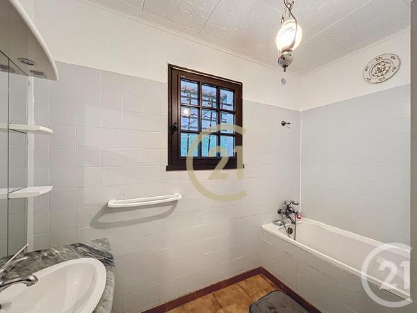 Maison à vendre  4 pièces - 94,30 m2 UZES - 30