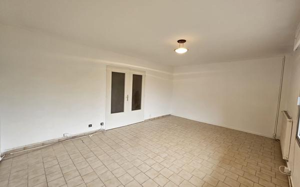 Appartement à vendre    3 pièces • 84,61 m2 Grenoble