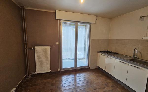 Appartement à vendre    3 pièces • 84,61 m2 Grenoble