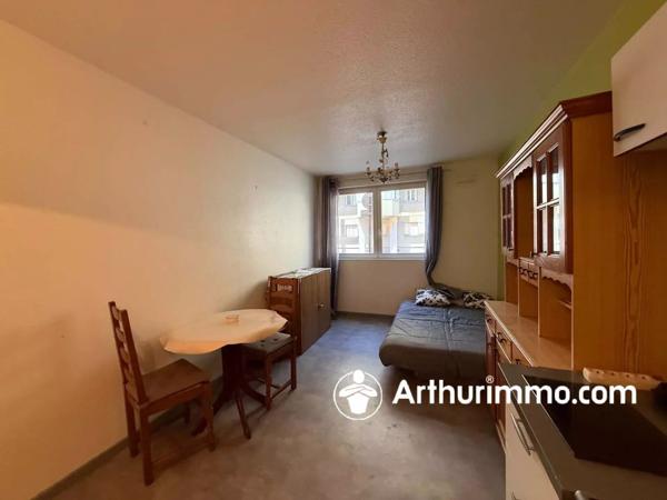 Vente                                                      Appartement
                        
                     1 pièces                      21 m2                     à Belfort