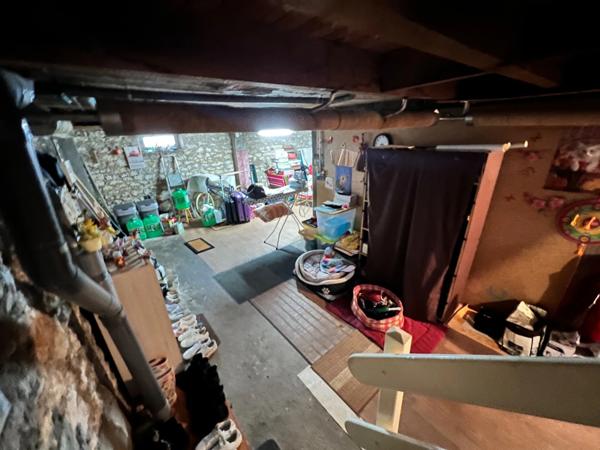 Maison 3 chambres + grand sous sol