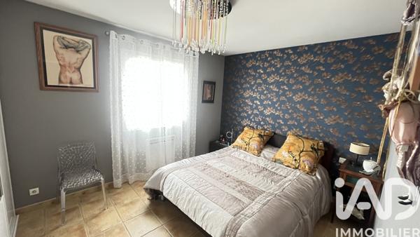 Maison à vendre 4 pièces 137 m² Vinassan