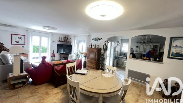 Maison à vendre 4 pièces 137 m² Vinassan