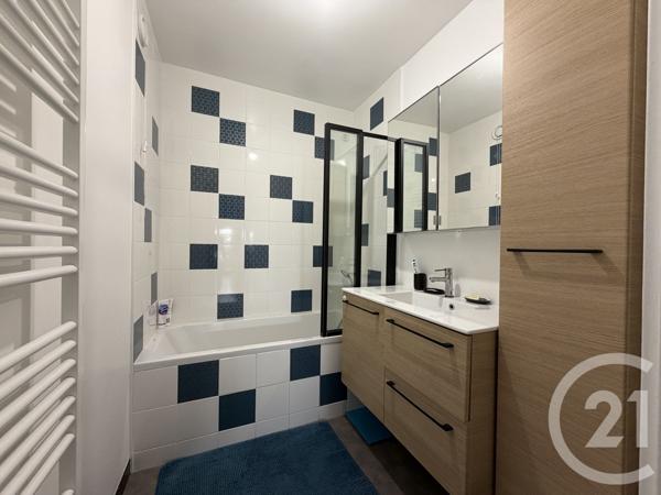 Appartement F3 à vendre  3 pièces - 69,10 m 2   PARIS  - 75019