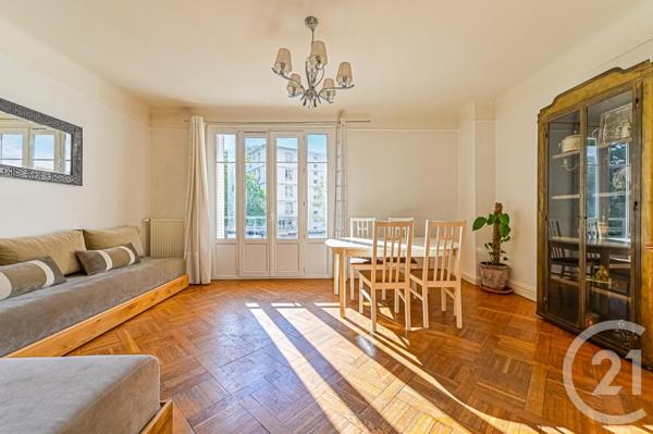 Appartement F3 à vendre  3 pièces - 69,10 m 2   PARIS  - 75019