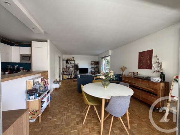 Appartement F3 à vendre  3 pièces - 69,10 m 2   PARIS  - 75019