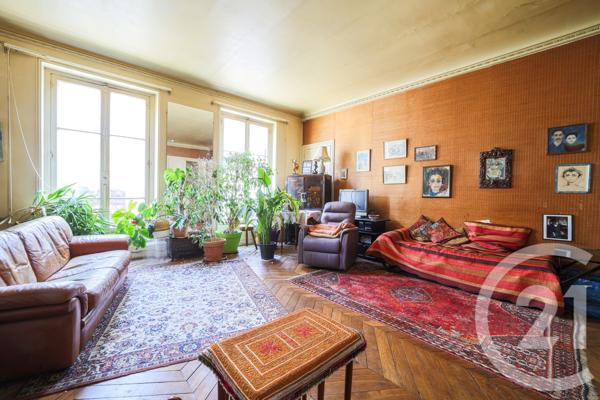 Appartement F5 à vendre  5 pièces - 119,18 m 2   PARIS  - 75009