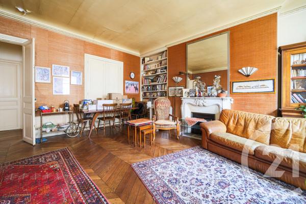 Appartement F5 à vendre  5 pièces - 119,18 m 2   PARIS  - 75009