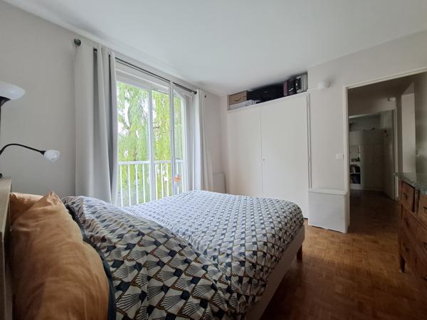 Appartement
         3 pièces
        - 75 m² Exclusivité 460 000 € *