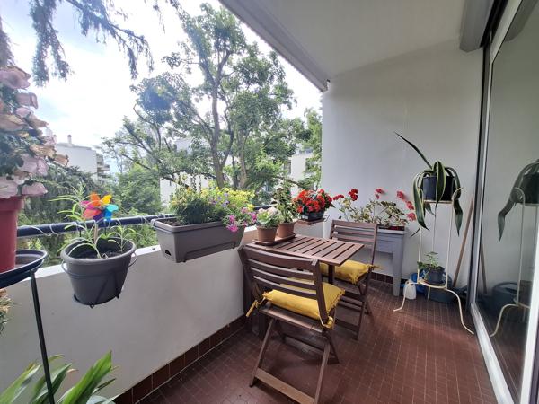 Appartement
         3 pièces
        - 75 m² Exclusivité 460 000 € *