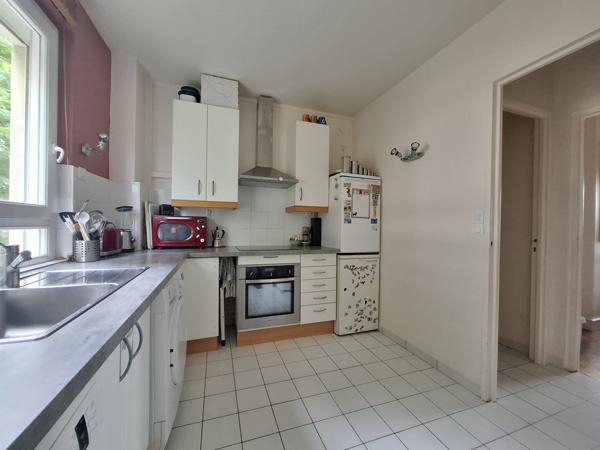 Appartement
         3 pièces
        - 75 m² Exclusivité 460 000 € *