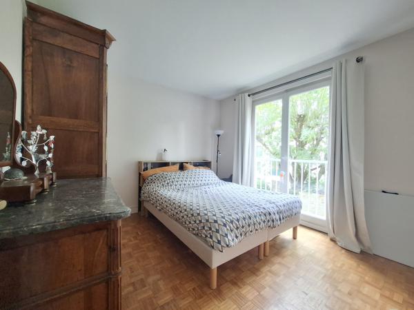 Appartement
         3 pièces
        - 75 m² Exclusivité 460 000 € *