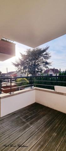Charmant 2 pièces 45 m2 avec balcon et parking - LE BLANC MESNIL (93)