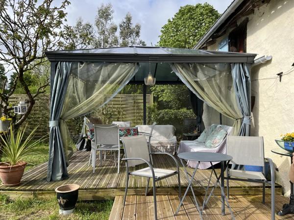Superbe maison de campagne avec annexe, piscine et grange