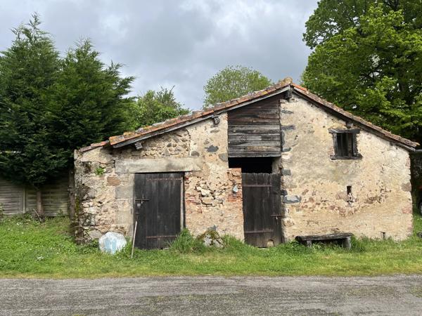 Superbe maison de campagne avec annexe, piscine et grange