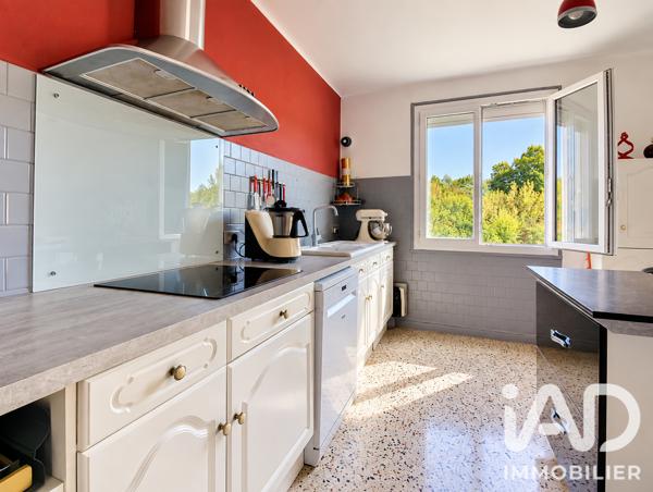 Maison à vendre 7 pièces 153 m² Mormoiron