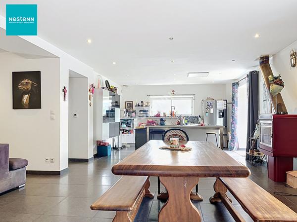 POISY _ Rare à la vente _ Propriété de caractère avec grange à réhabiliter et fort potentiel d'aménagement, à vendre