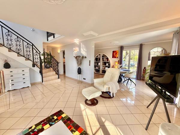 Maison en vente,  bien d'exception – DRUMETTAZ-CLARAFOND