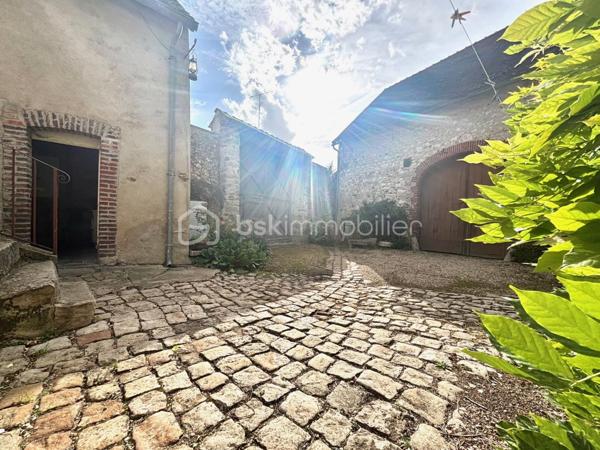 Maison ancienne de 220 m²